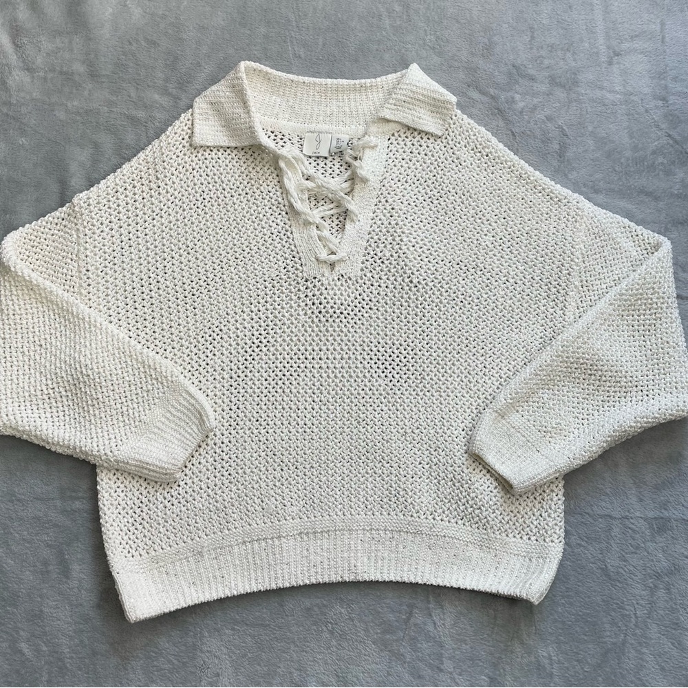 Joie Sweater Large Lace Up Neck Loose Weave Metallic Sequin Cream‎ Collared